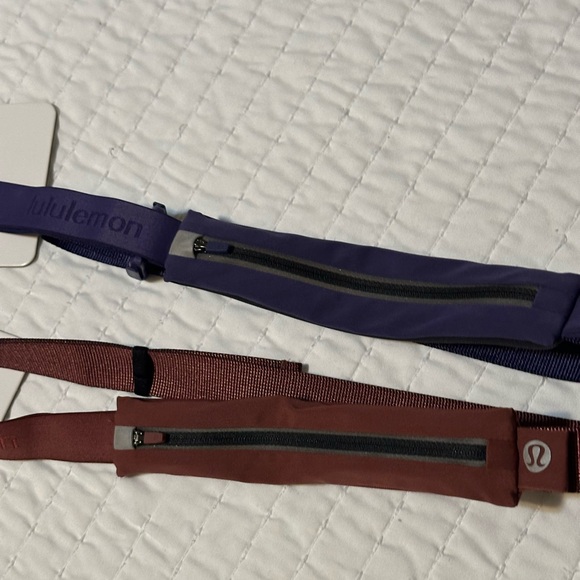 2 NEW WITH TAGS 🏷️ LULULEMON - FAST AND FREE RUNNING BELTS MINI - Picture 1 of 16